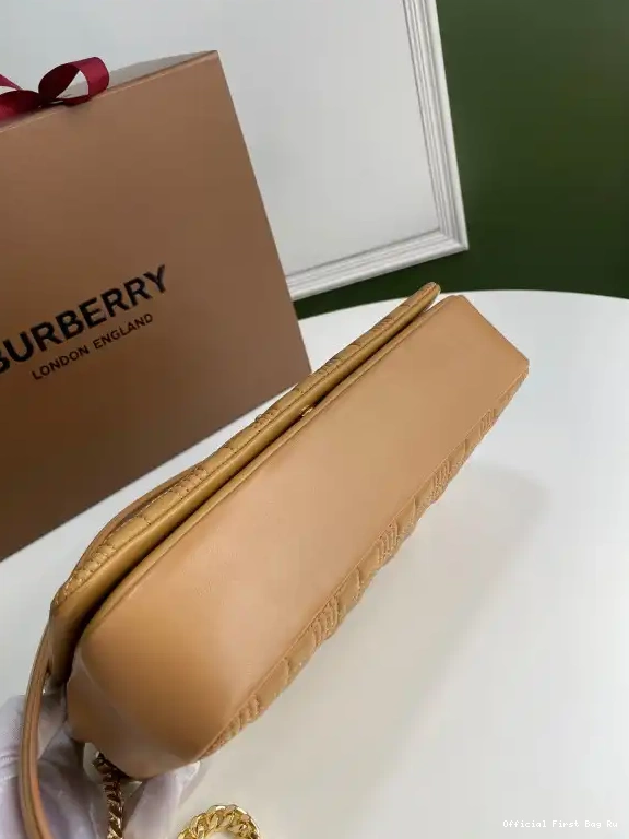 Official FirstBag Ru BURBERRY MEDIUM Lola Bag 0504